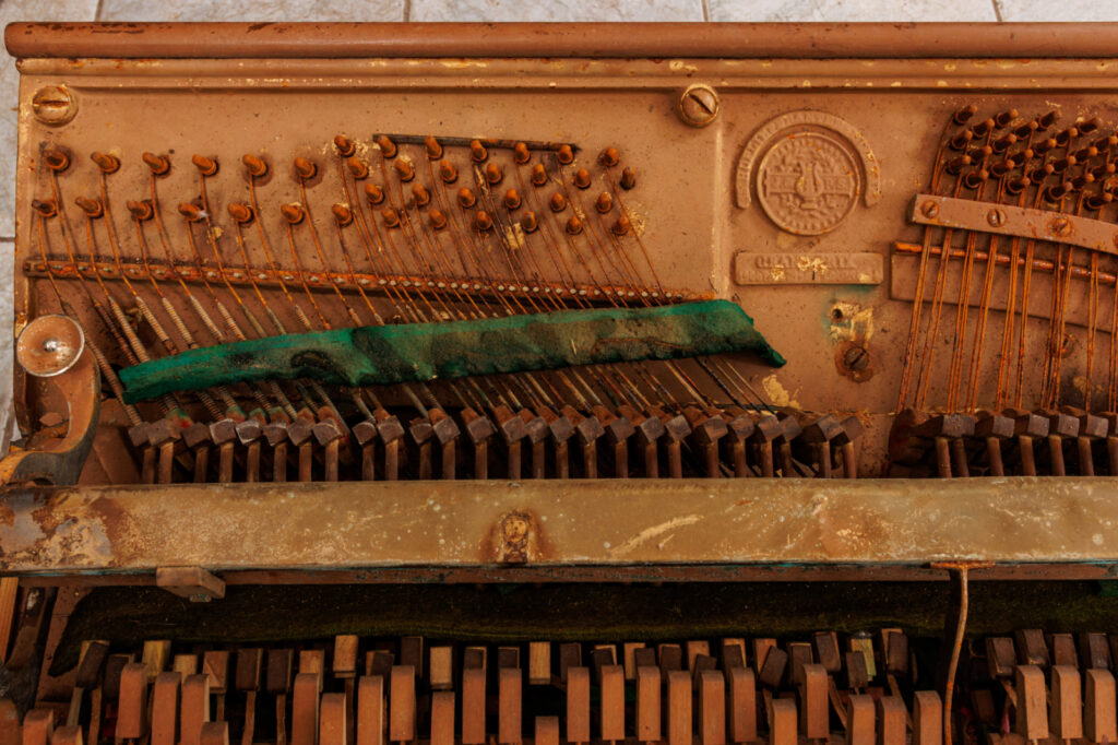 Piano alemão Schiedmayer - acervo do Museu Histórico Visconde de São Leopoldo - foto ©2025 Nilton Santolin