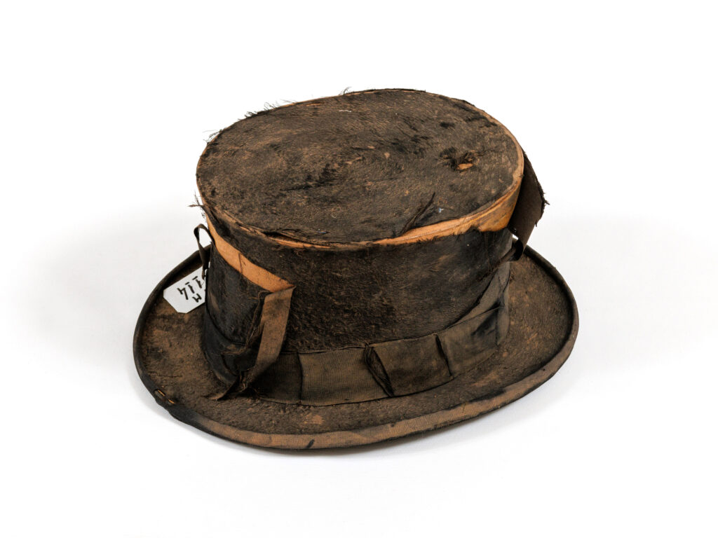 ©2025 Nilton Santolin